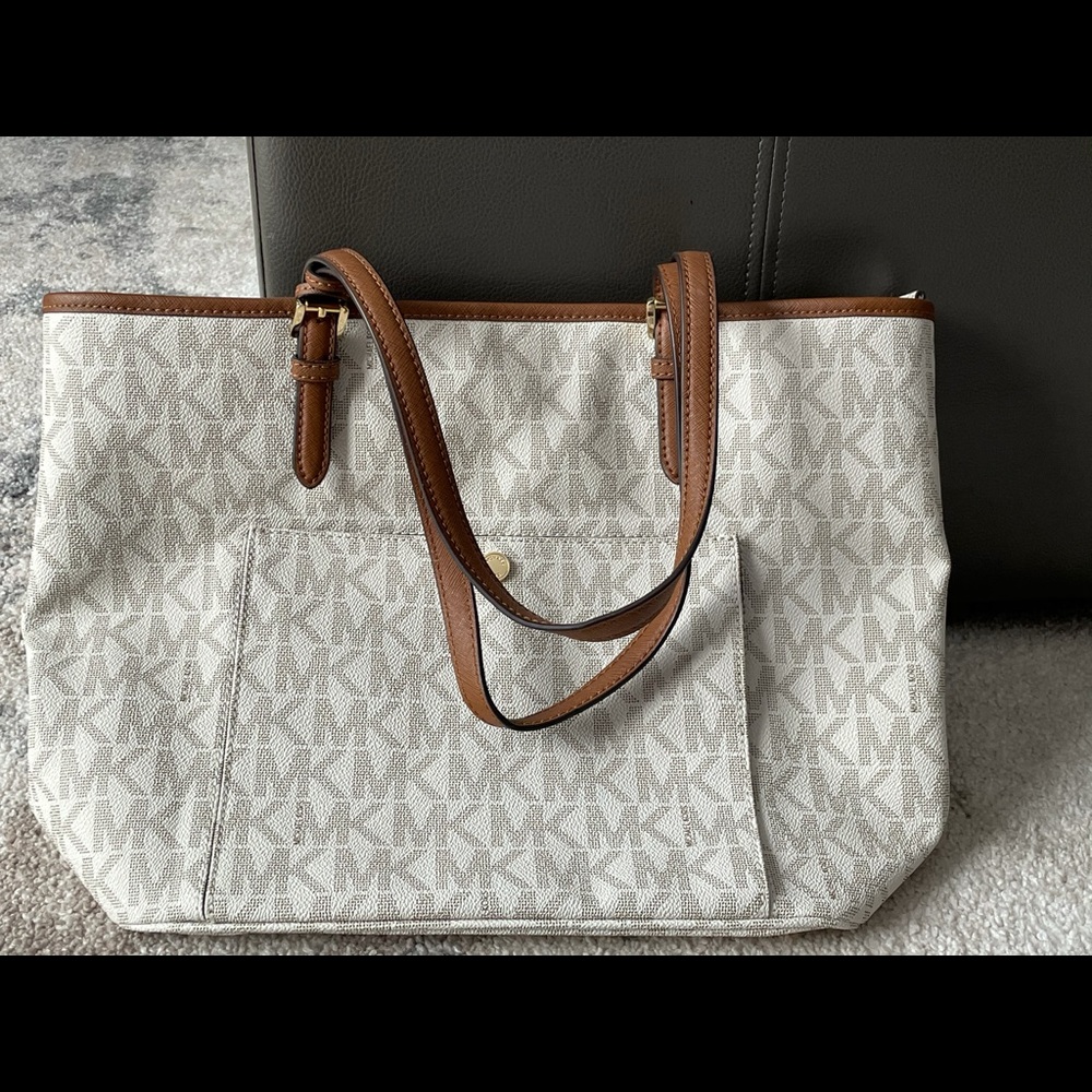 Michael Kors tote